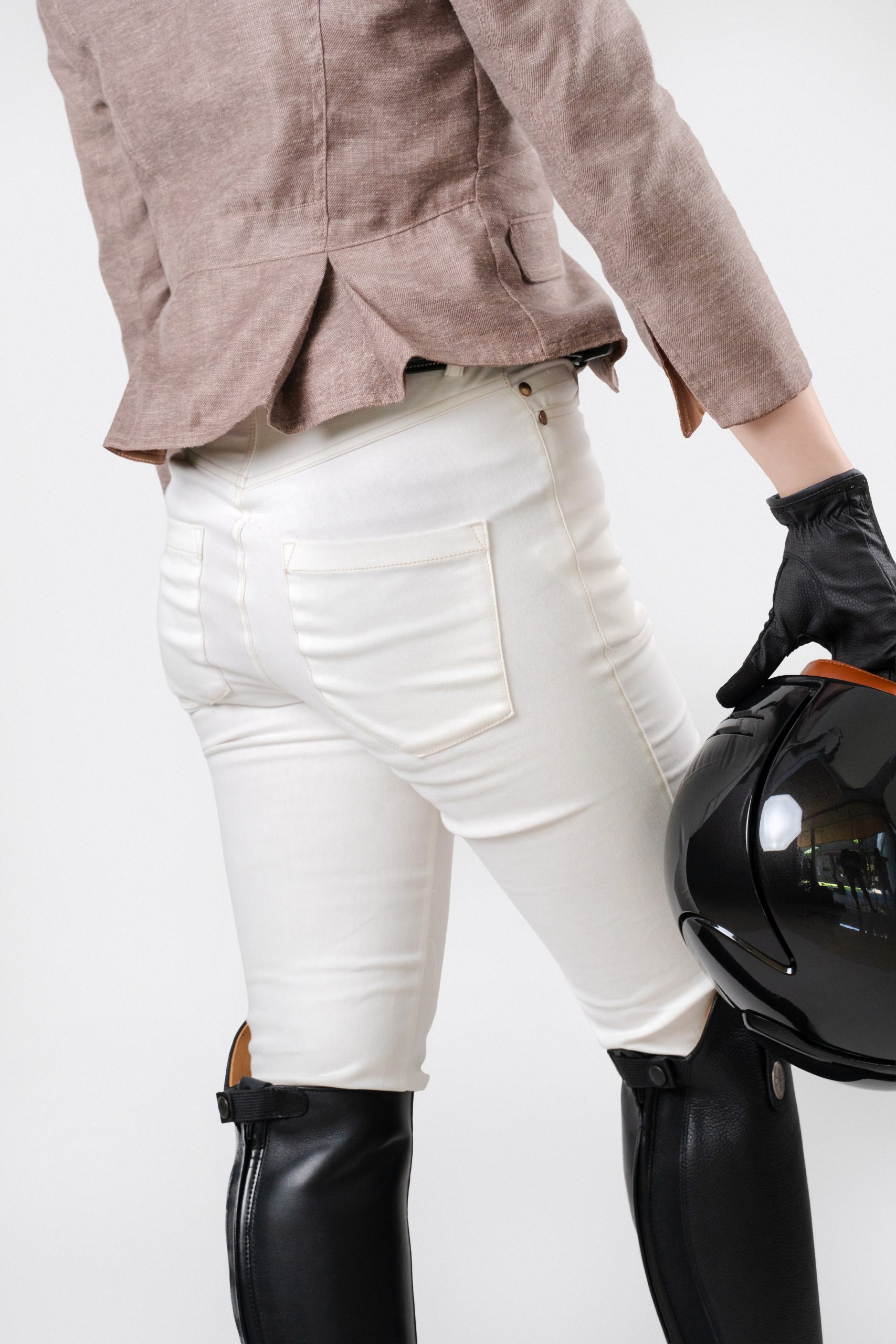 Scarlet Riding Suit - Image 8
